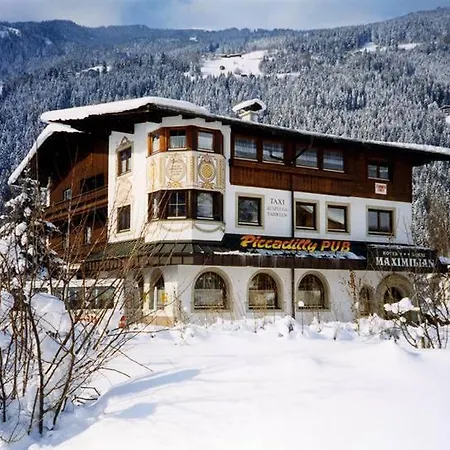 Hotel Garni Maximilian-2
